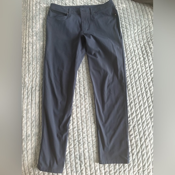 Lululemon Athletica Men's Navy Blue Dress Pants -  threedaughtersproperties.com